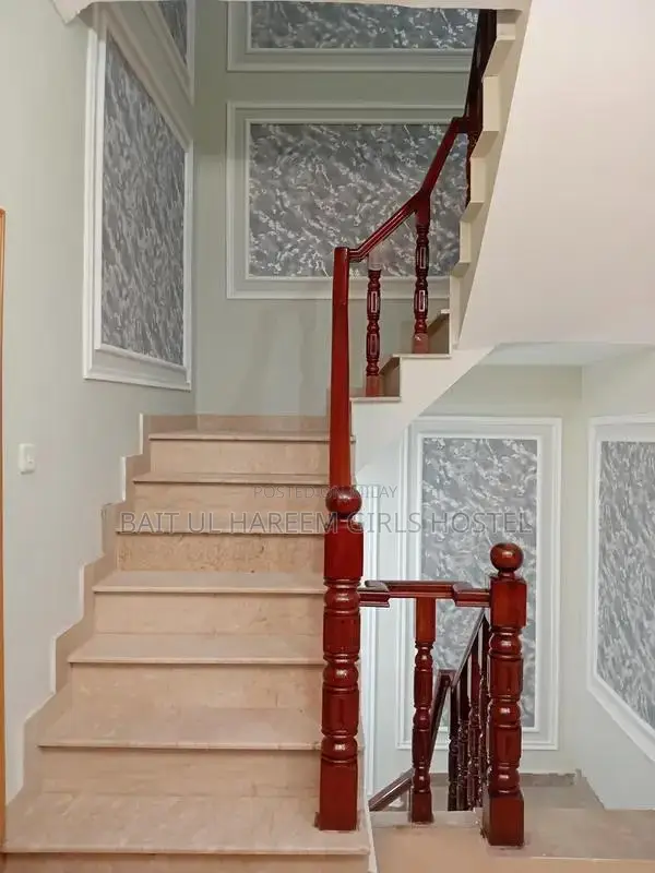 Safe Girls Hostel: Comfort and Security for Students & Professionals