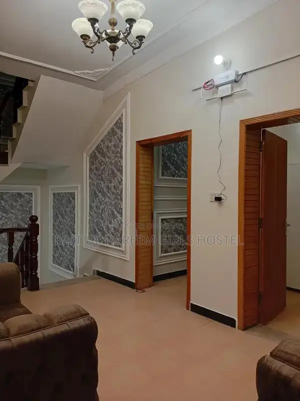 Safe Girls Hostel: Comfort and Security for Students & Professionals