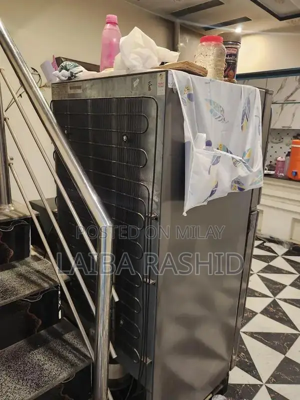 Haier Medium Size Refrigerator - Energy Efficient Cooling Solution