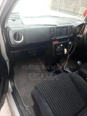 Alto Compact 2-Door Shower Vehicle Clean and Ready