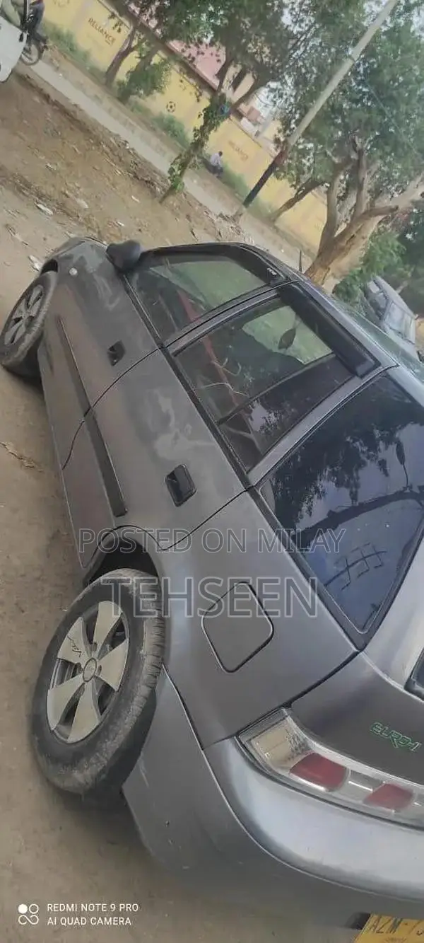 Suzuki Cultus VXR 2013 Compact Sedan