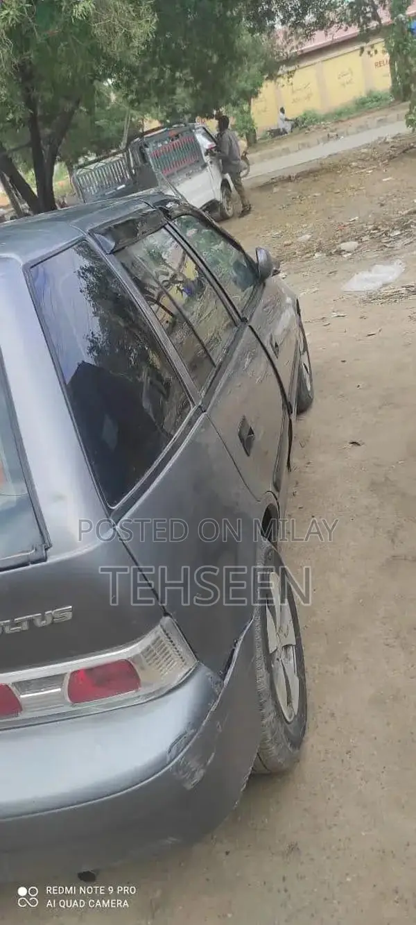 Suzuki Cultus VXR 2013 Compact Sedan