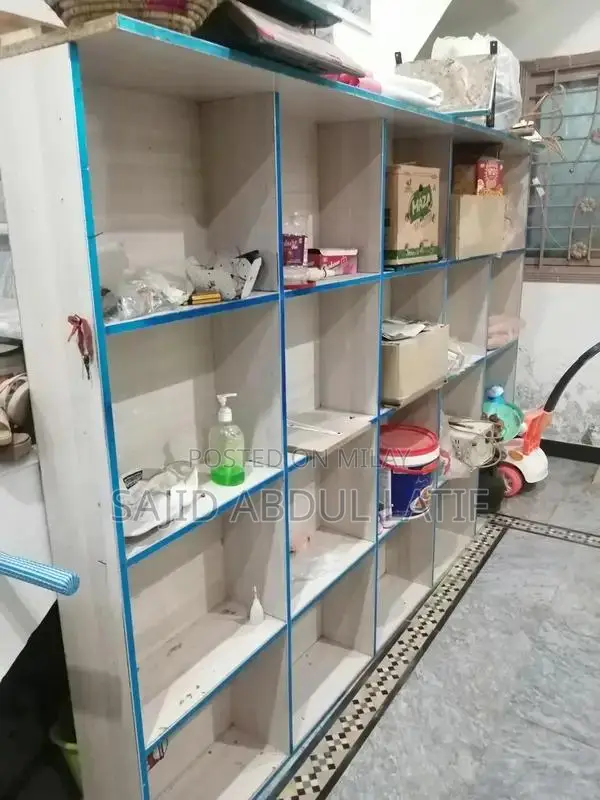 Plywood Racking & Versatile Furniture Counter Surface