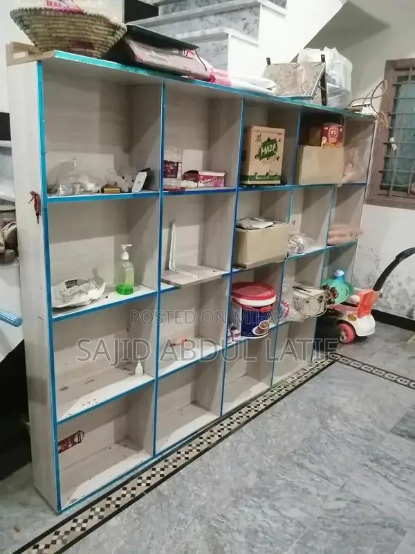 Plywood Racking & Versatile Furniture Counter Surface