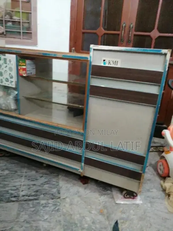 Plywood Racking & Versatile Furniture Counter Surface