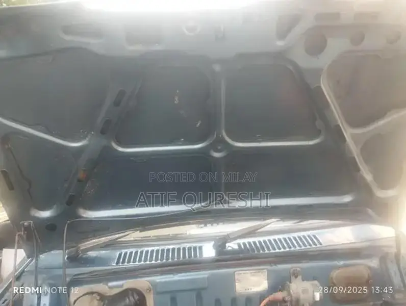 Chat Pilar Genian 2-Layer Vehicle with Alloy Rim and CNG Setup