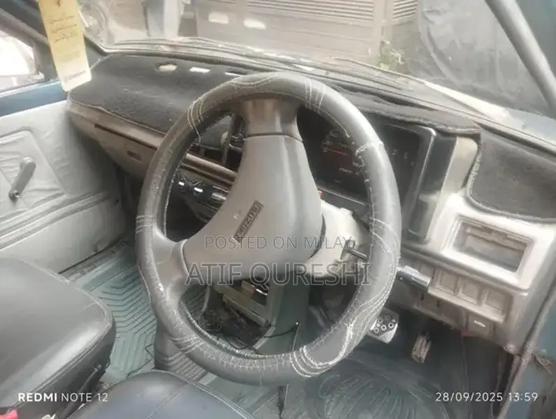 Chat Pilar Genian 2-Layer Vehicle with Alloy Rim and CNG Setup