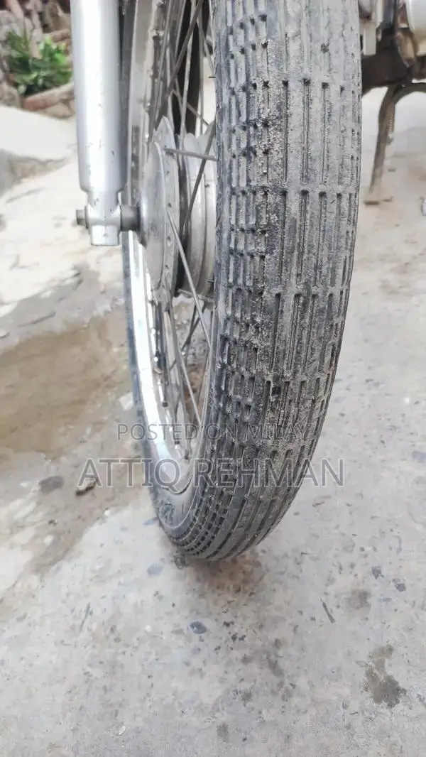 Honda CD 70 Motorcycle - 2019 Model Low Mileage Commuter Bike