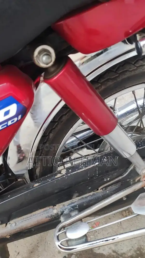 Honda CD 70 Motorcycle - 2019 Model Low Mileage Commuter Bike