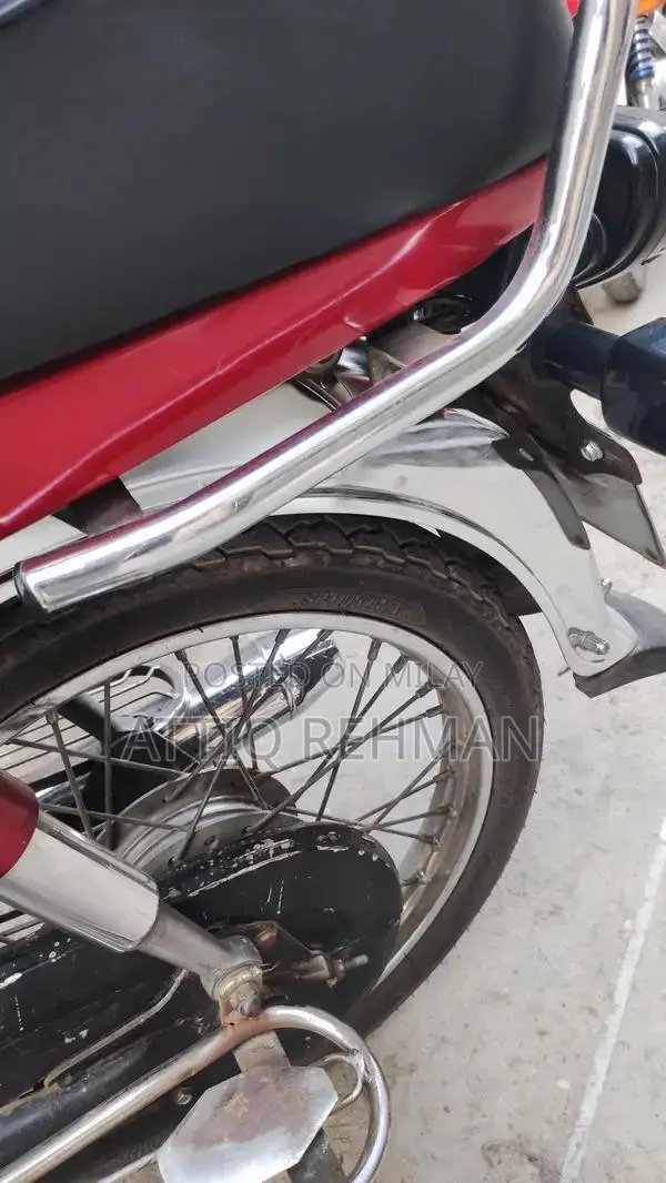 Honda CD 70 Motorcycle - 2019 Model Low Mileage Commuter Bike