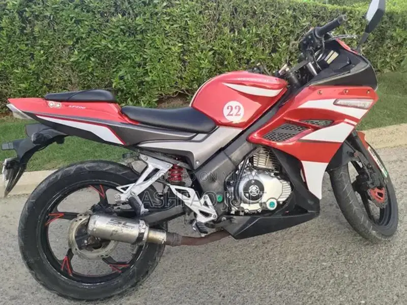 Super Power Leo 200cc Motorcycle in Excellent Condition