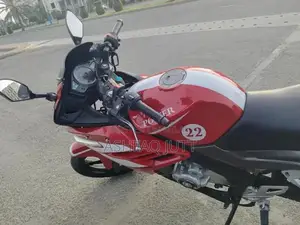 Super Power Leo 200cc Motorcycle in Excellent Condition