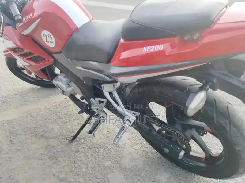 Super Power Leo 200cc Motorcycle in Excellent Condition