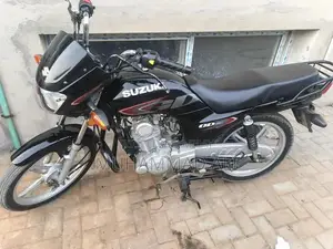 Suzuki GD 110 Motorcycle - 2023 Model with Biometric Option