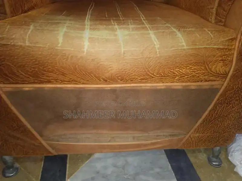 Comfortable 5-Seater Sofa Set with Cushions and Covers