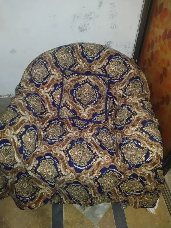 Comfortable 5-Seater Sofa Set with Cushions and Covers