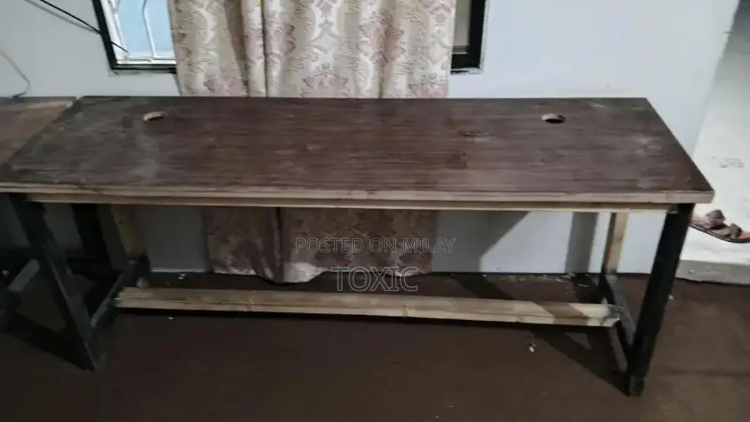 Solid Wood Office or Gaming Table with Classic Design