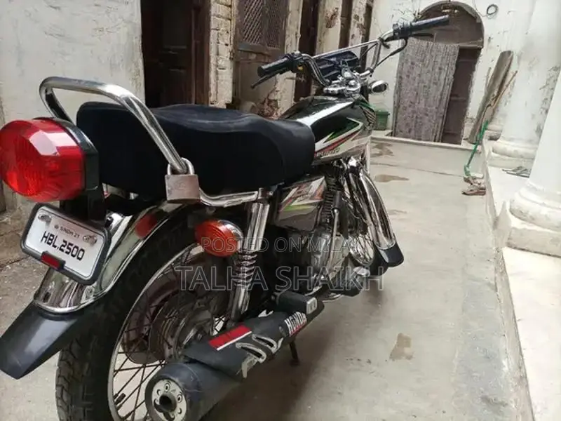 I Am Selling My Honda Cg 125 Model 2016 Pack Engine Bike