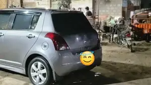 Suzuki Swift 2011 DLX