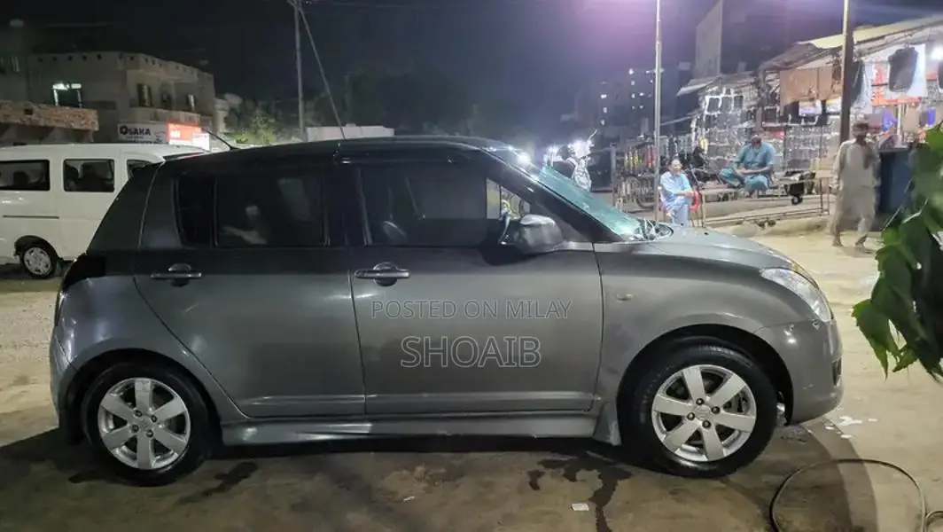 Suzuki Swift 2011 DLX