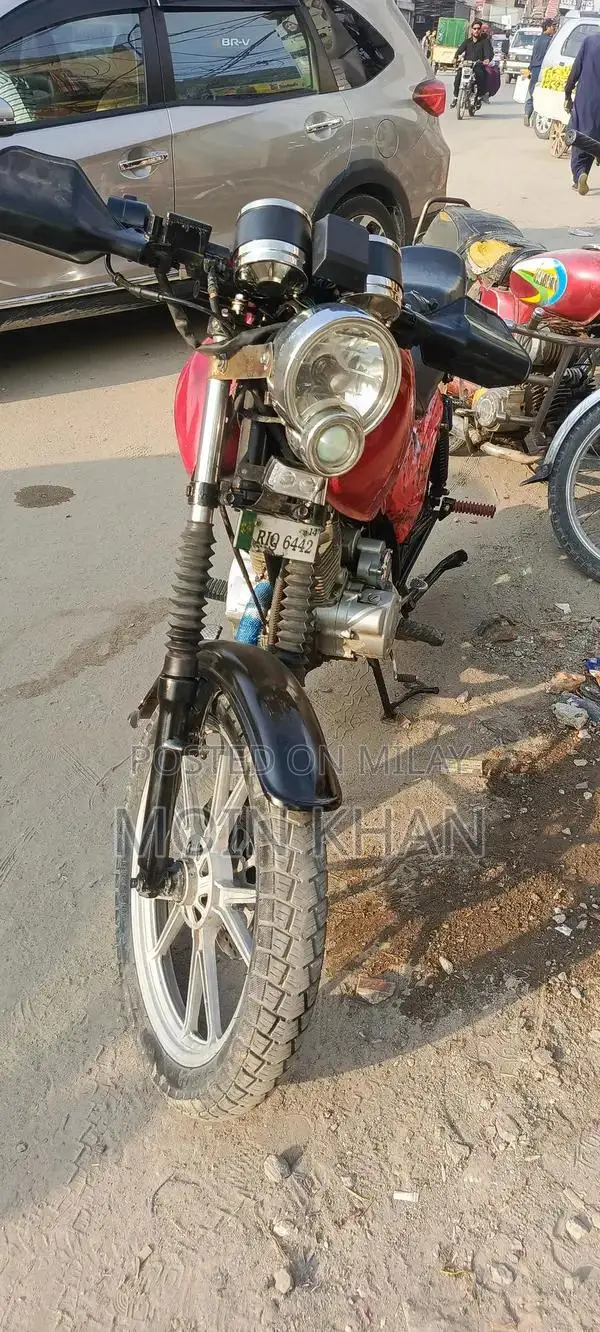 Master Sport 125 Motorcycle - 2014 Model Compact Sport Bike