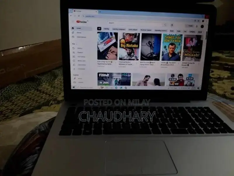 Asus F555U Core i7 6th Gen Laptop with 8GB RAM