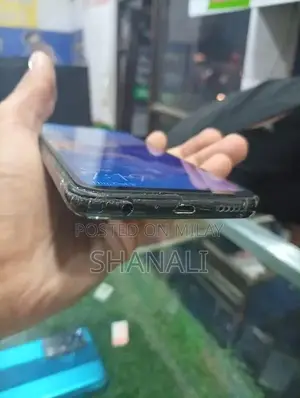 Honor 8X Smartphone 4GB RAM 128GB Storage Excellent Condition