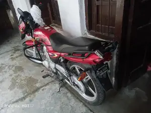 Suzuki GD 110S Motorcycle - Red, 2022 Model