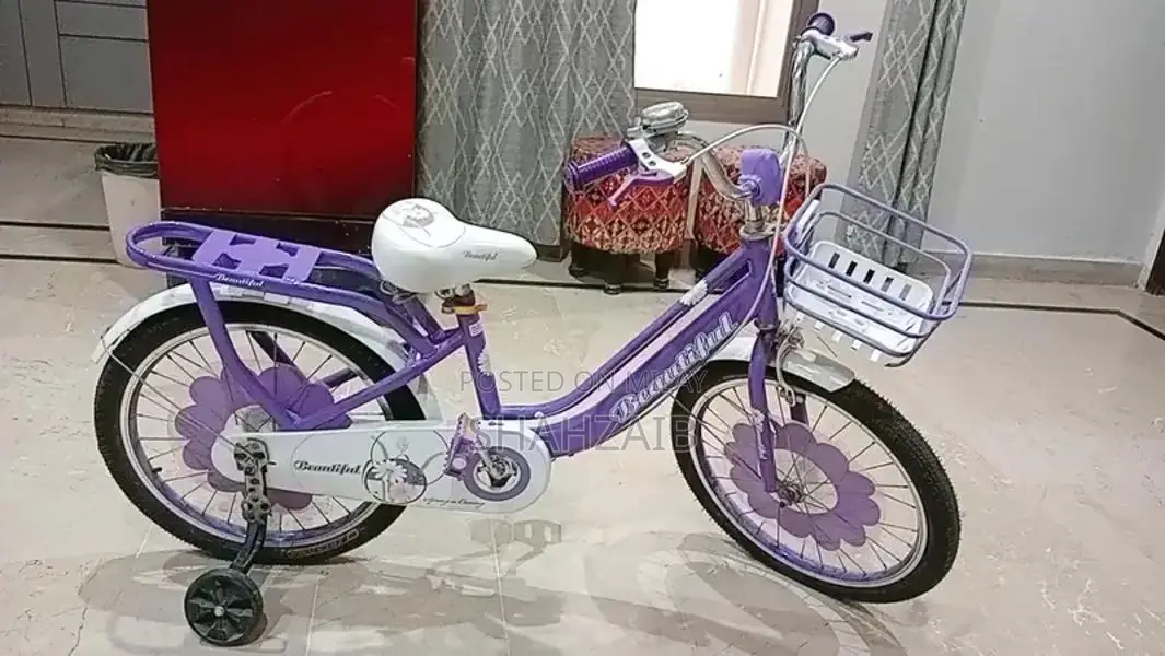 Girls Bicycle - Nearly New Condition
