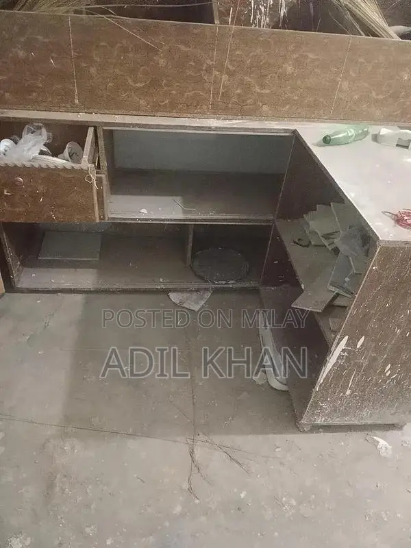 L-Shaped Counter with Storage Rack Set