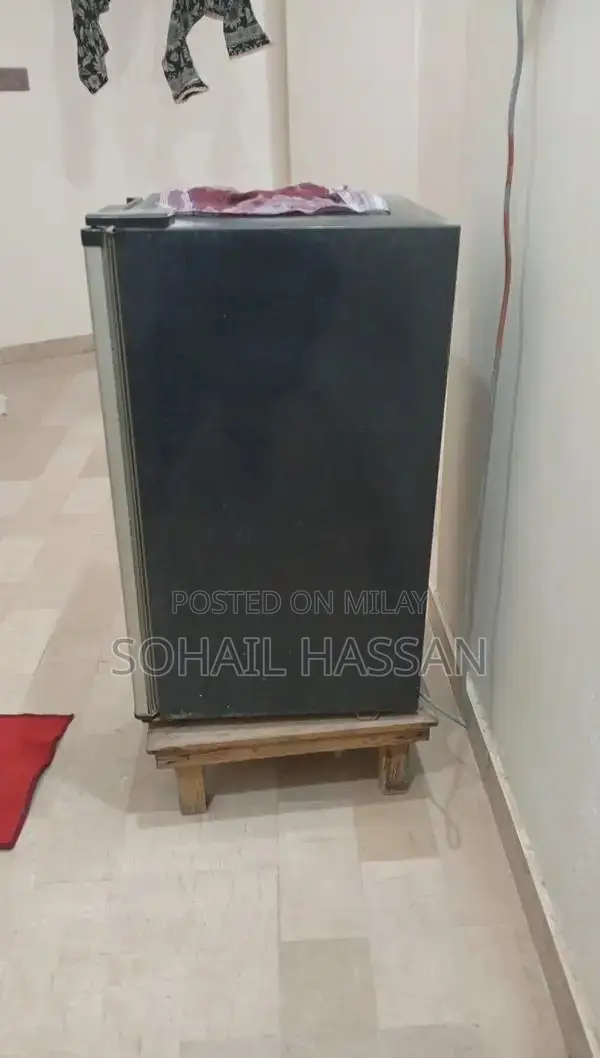 Barha Refrigerator in Good Condition - Reliable Home Appliance