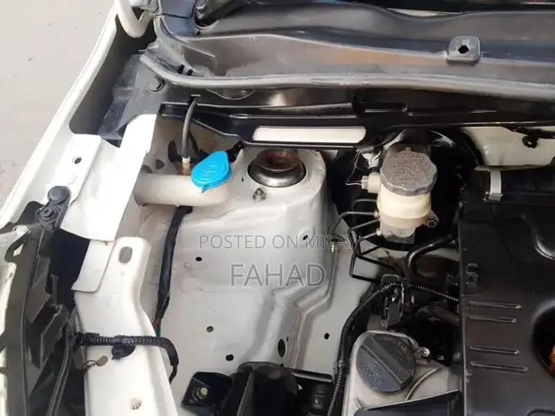 I am selling Suzuki wagnor r 2021