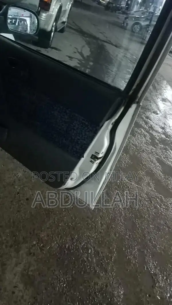 Suzuki Cultus 2005 Compact Sedan Reliable City Car