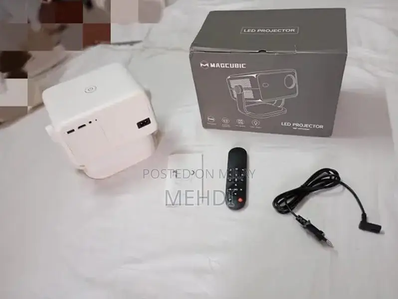 Magcubic 4K Native 1080P Home Theater Projector