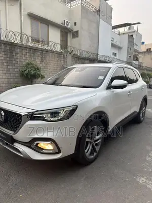 MG HS Trophy 2021 Digital Meter SUV