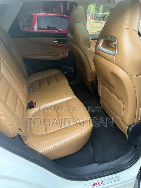 MG HS Trophy 2021 Digital Meter SUV