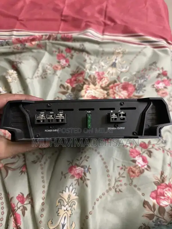 Lanzar Heritage 2000W Class AB Mono Subwoofer Car Amplifier