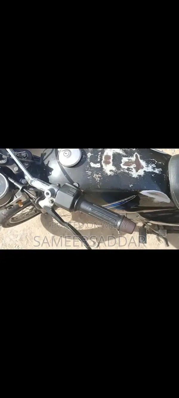 Suzuki GS 150 Motorcycle - Self Start, Good Condition