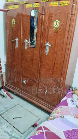 Photo - Steel Body Storage Almari - Sturdy Home Furniture Wardrobe