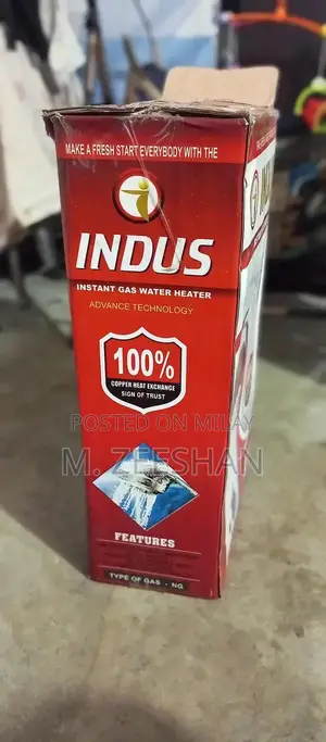 Gass Stand Humidifier with Multiple Features