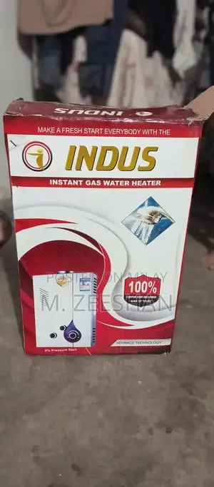 Gass Stand Humidifier with Multiple Features