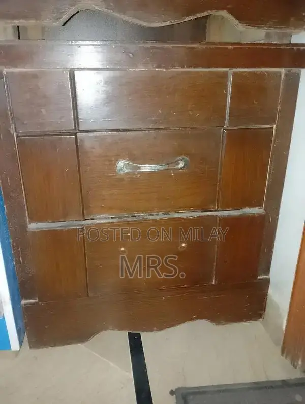 Solid Wood Bedroom Furniture Set with Full Size Bed