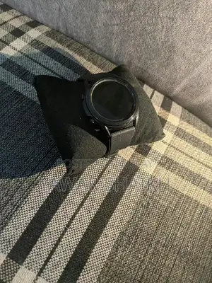 Premium Samsung Galaxy Smartwatch 45mm with Advanced Health Tracking