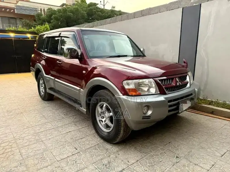 Mitsubishi Pajero 3.5L Petrol Special Edition 4x4 SUV