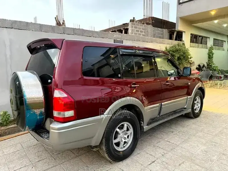Mitsubishi Pajero 3.5L Petrol Special Edition 4x4 SUV