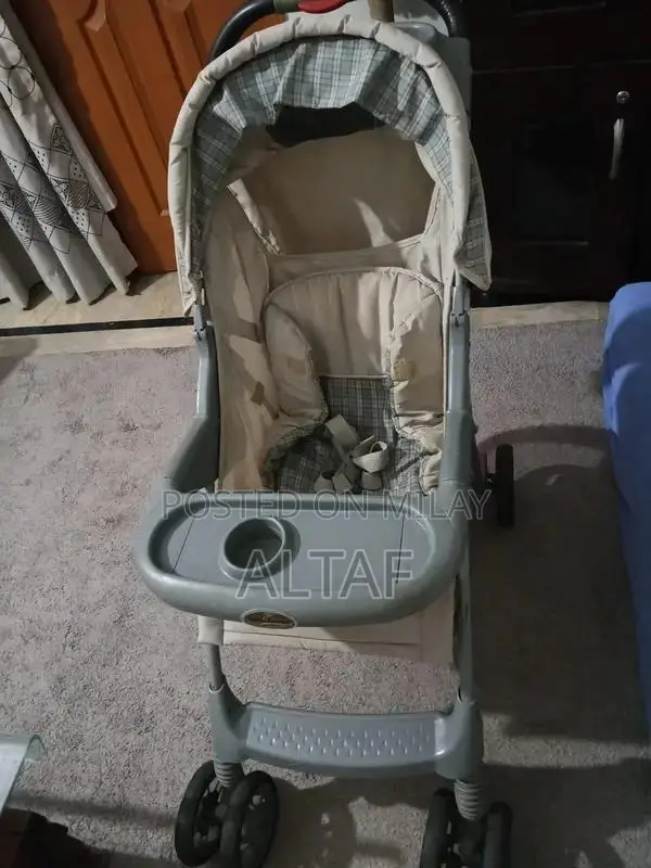 Lightweight Foldable Baby Pram Walker for Easy Transport