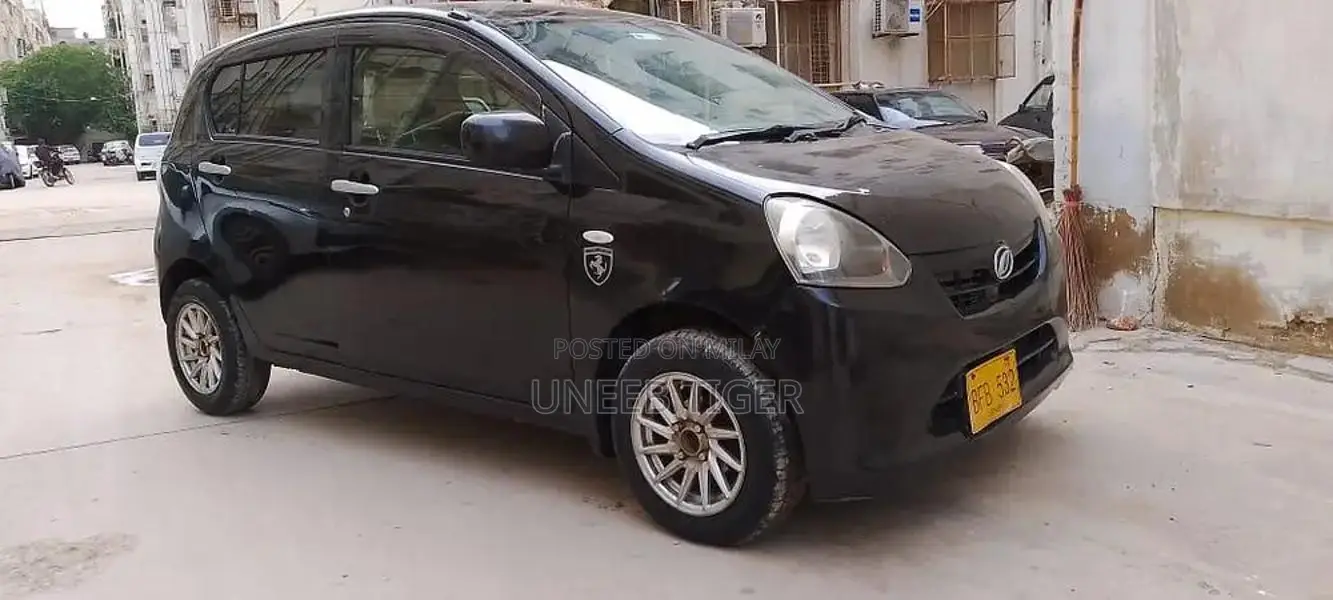 Daihatsu Mira Compact Hatchback Reliable City Car