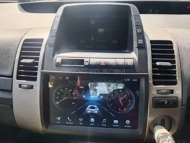 Toyota Prius Hybrid Sedan 2007-2013 Model