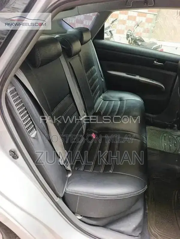 Toyota Prius Hybrid Sedan 2007-2013 Model