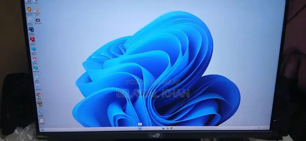 Asus ROG STRIX 27-inch 2K Gaming Monitor XG27ACS